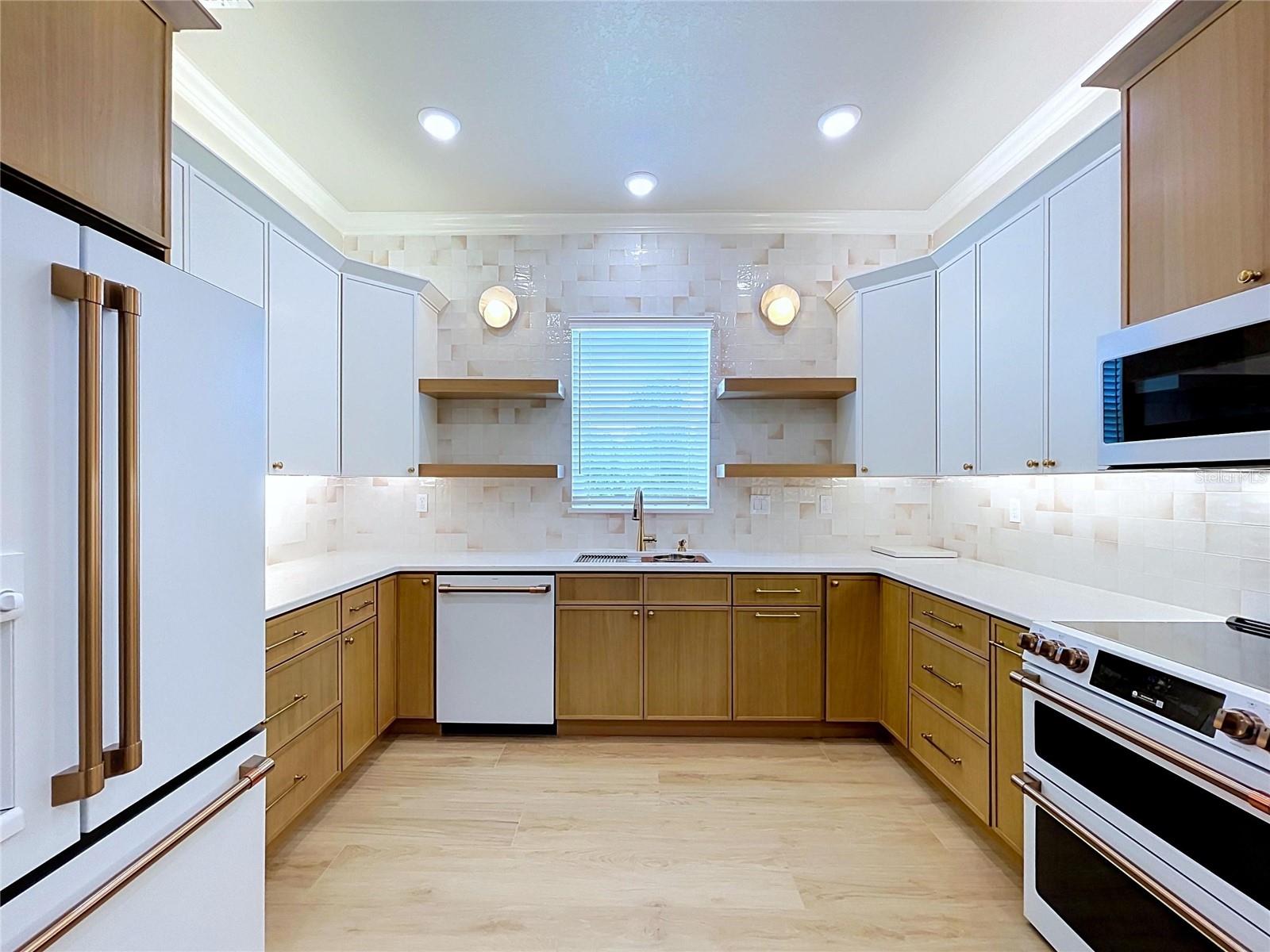 GIBSON OAKS SUB - Residential