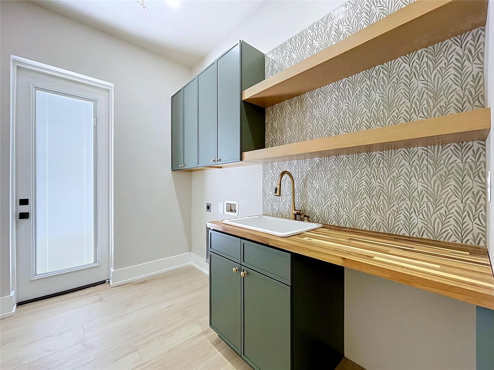GIBSON OAKS SUB - Residential