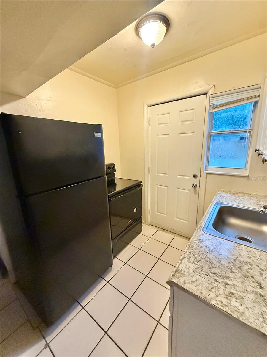 GLENWOOD PARK - Residential Lease