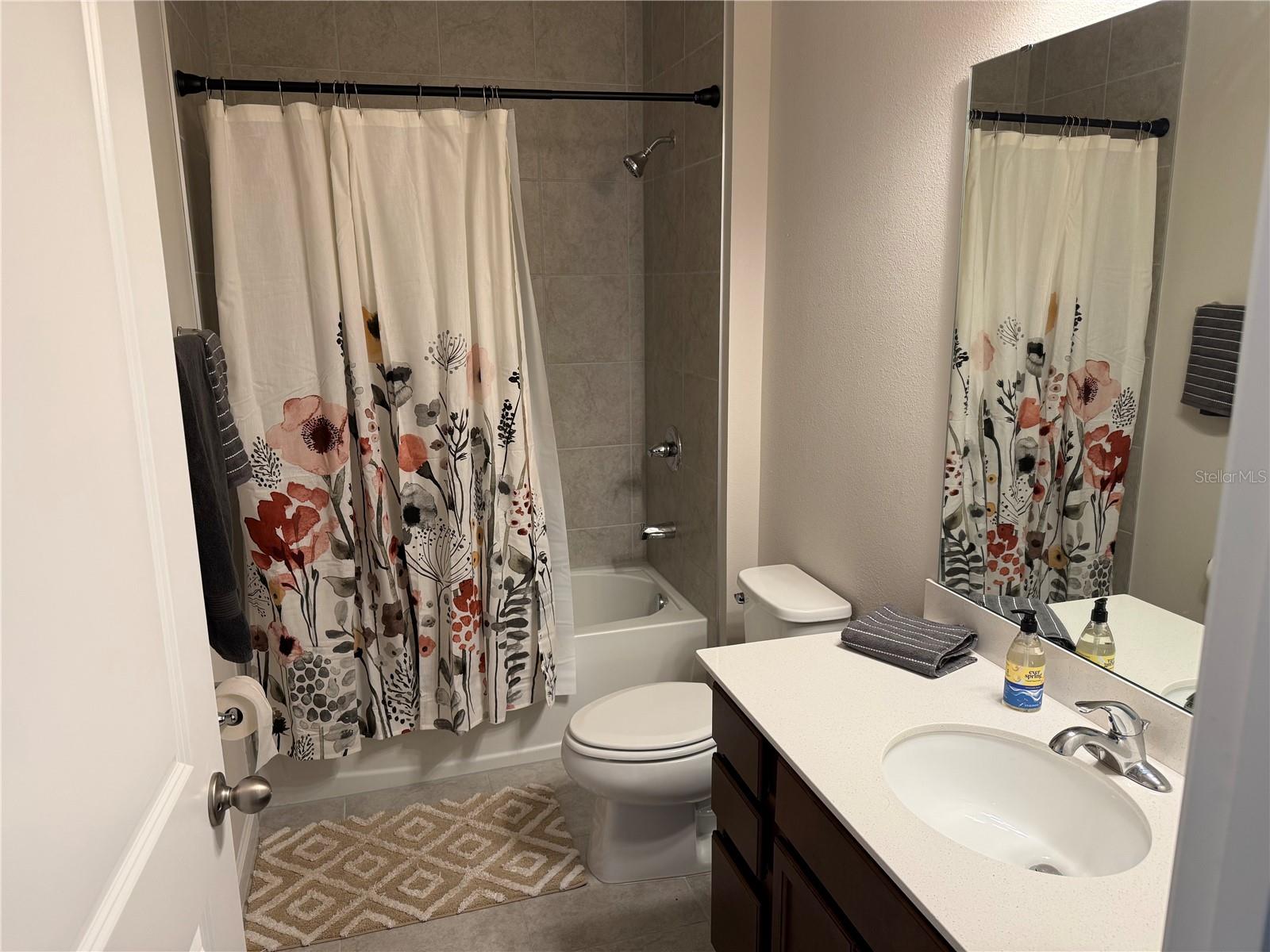 LAKEWOOD PARK PH 1 - Residential Lease
