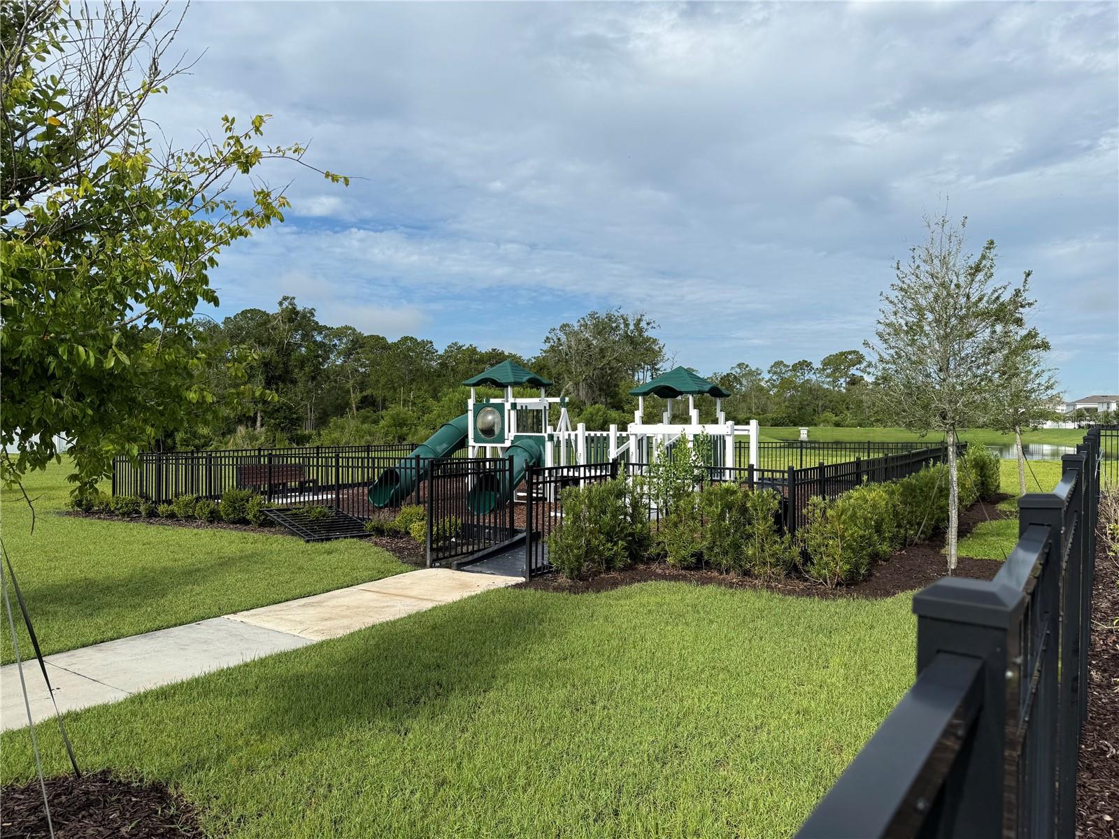 LAKEWOOD PARK PH 1 - Residential Lease