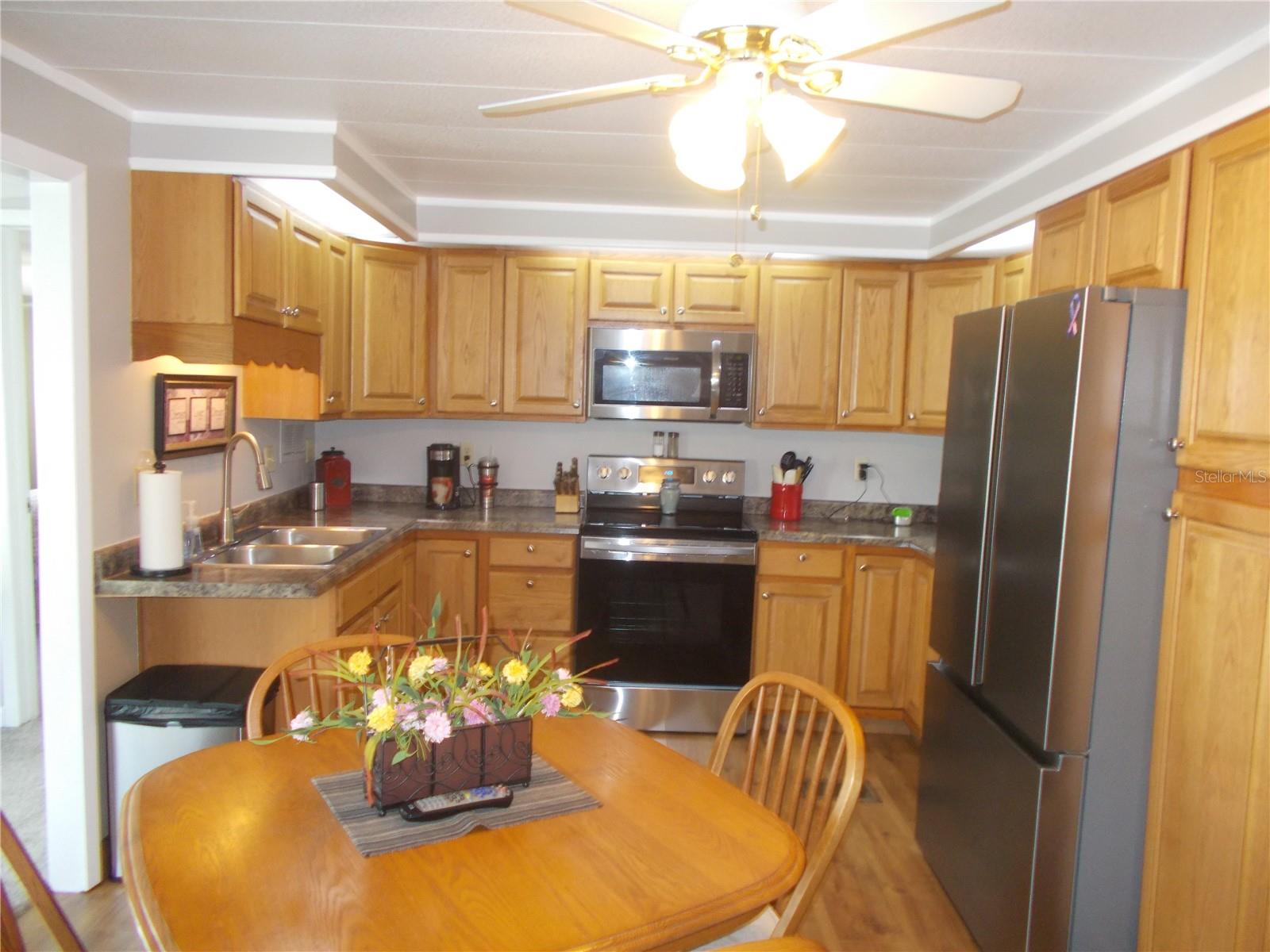 HOLIDAY PARK - Residential