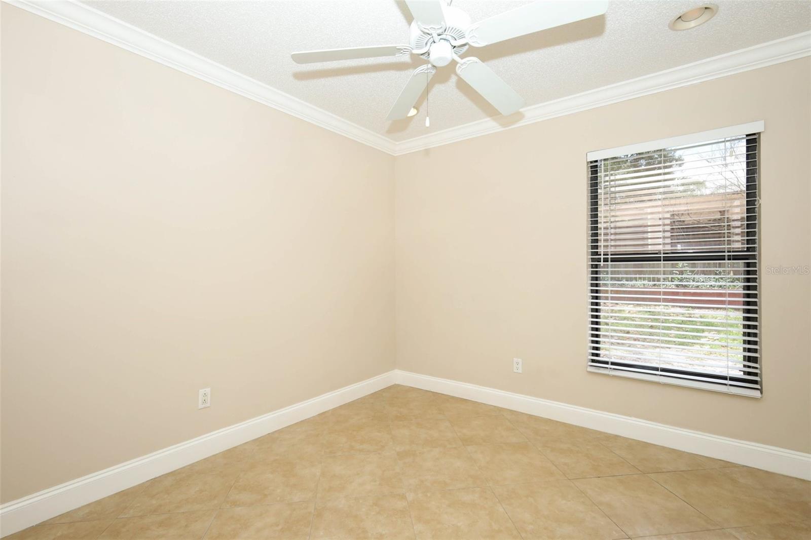 ALAFAYA WOODS - Residential