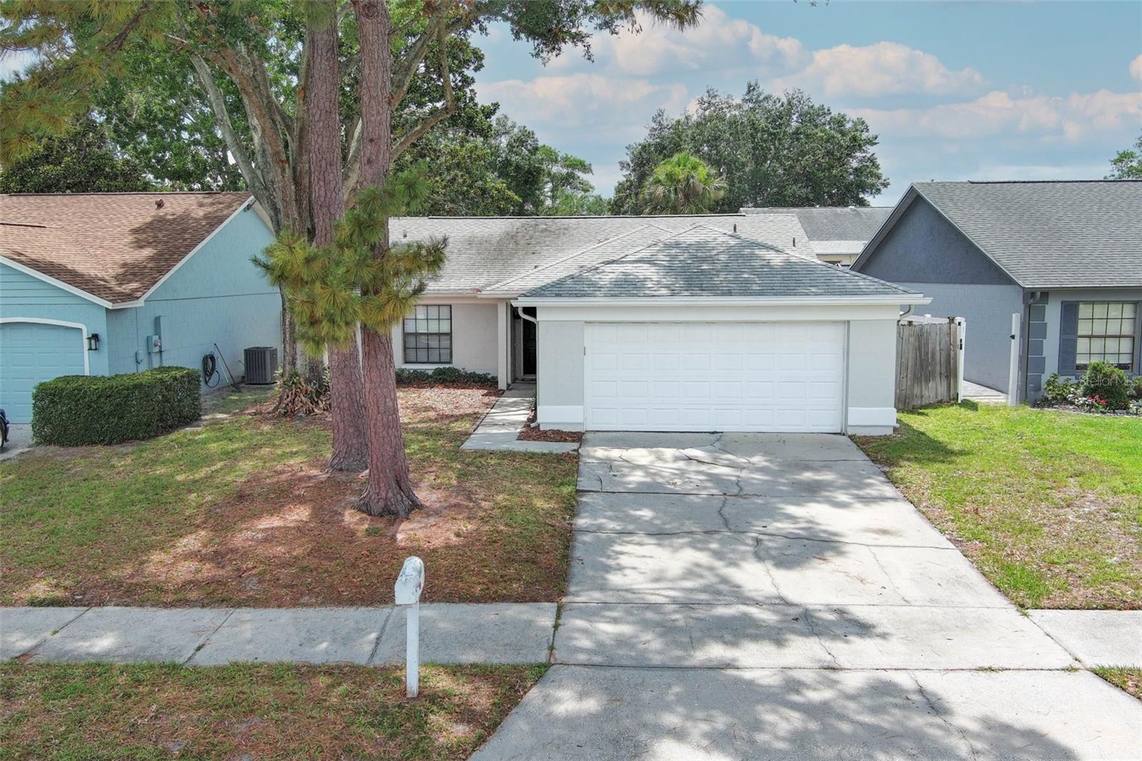 ALAFAYA WOODS - Residential