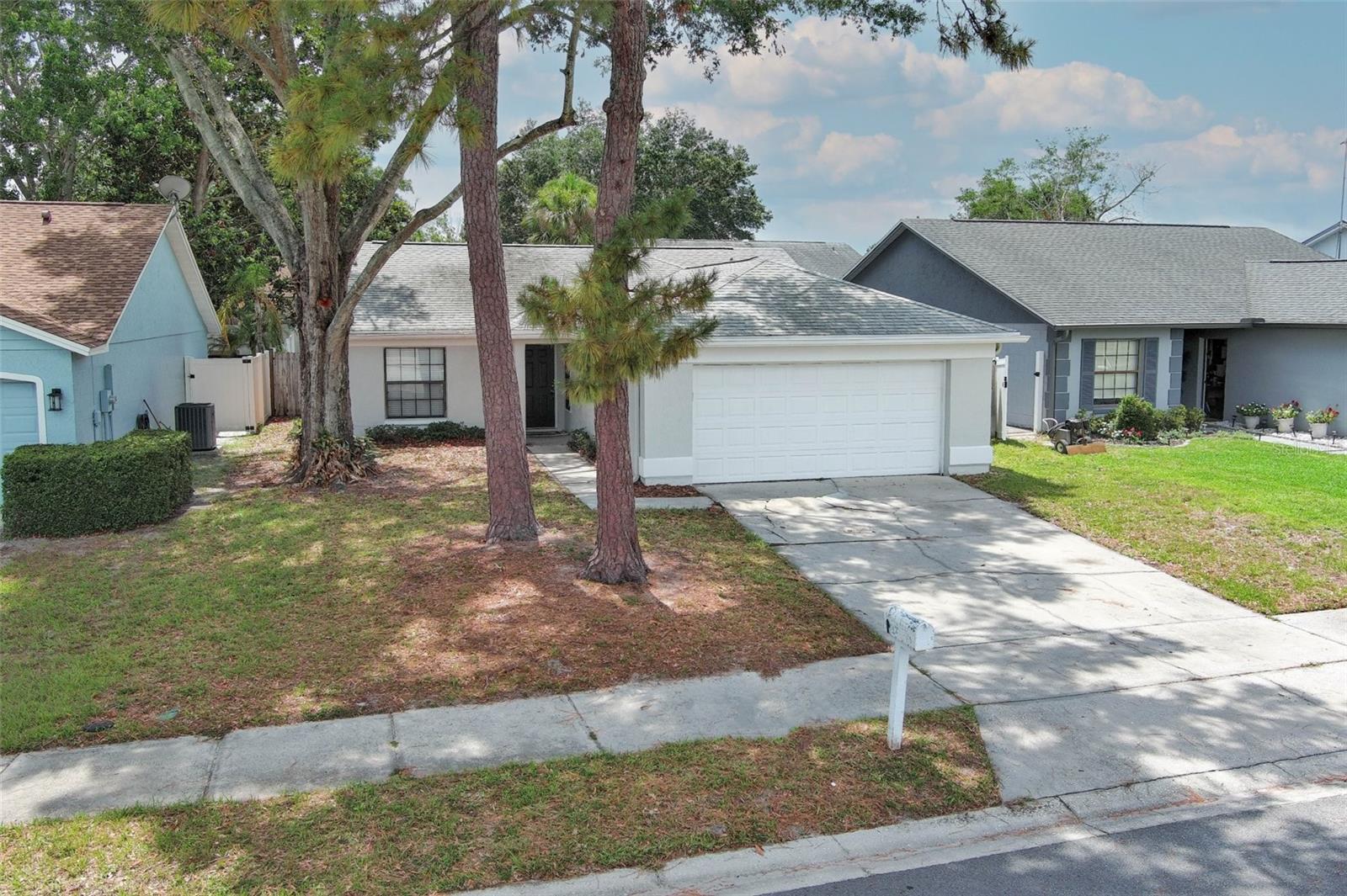 ALAFAYA WOODS - Residential