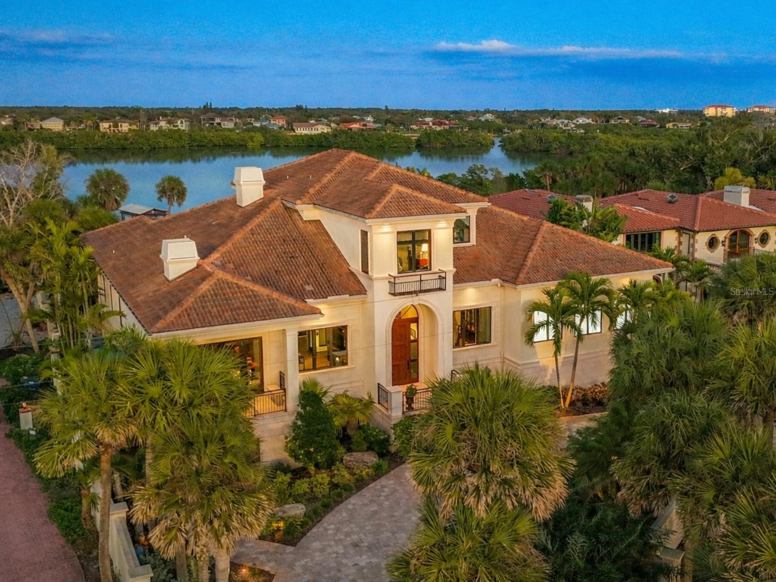 CASEY KEY - Residential