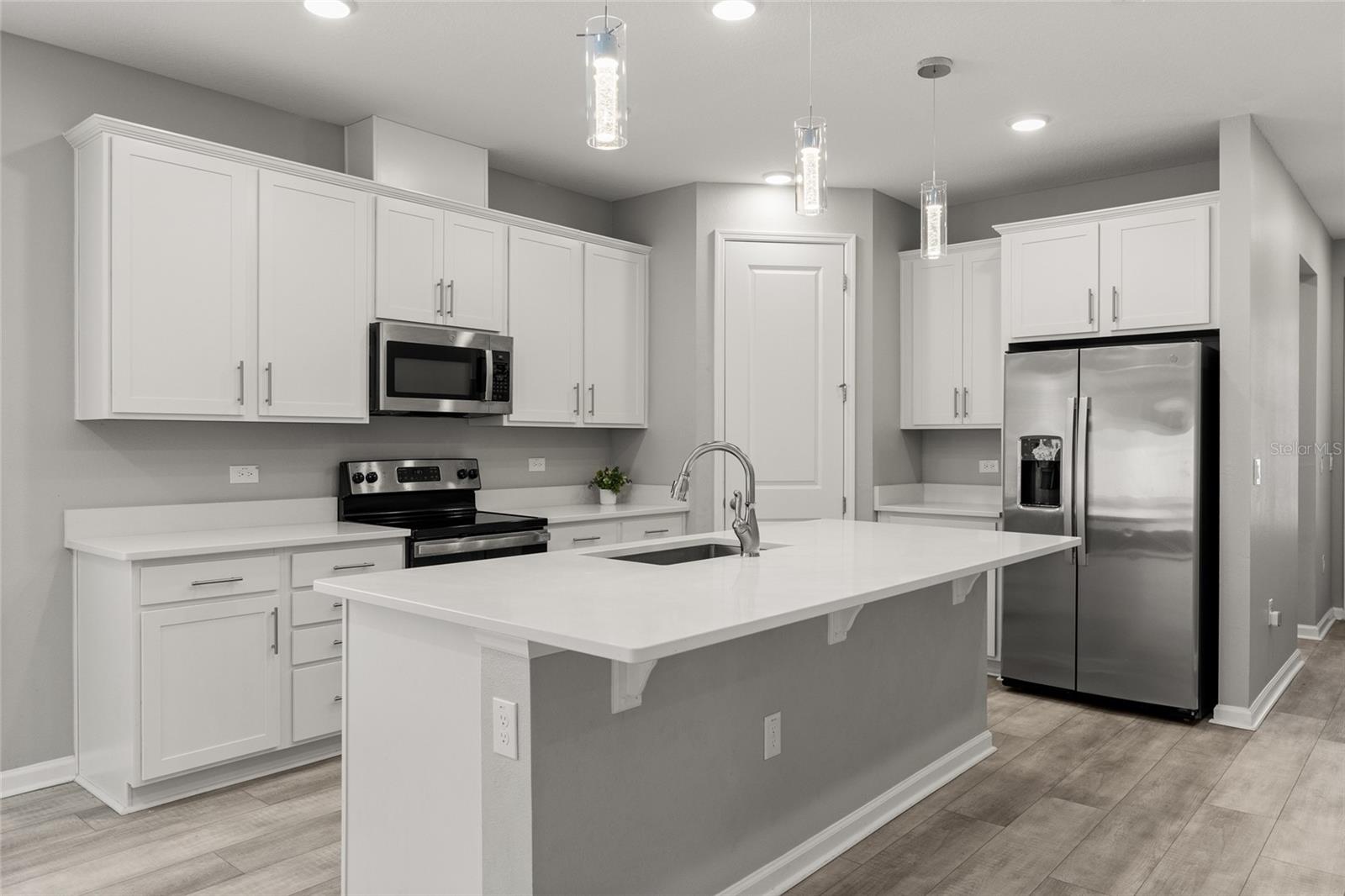 SEASONS/SILVER BASIN - Residential