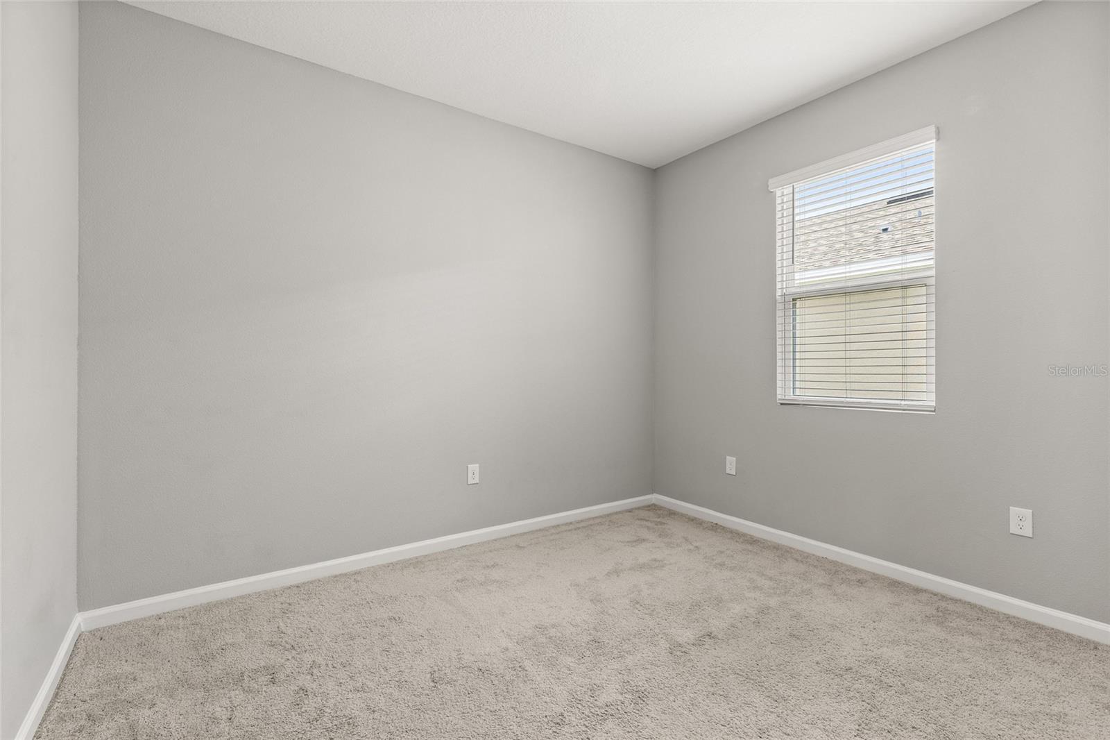 SEASONS/SILVER BASIN - Residential