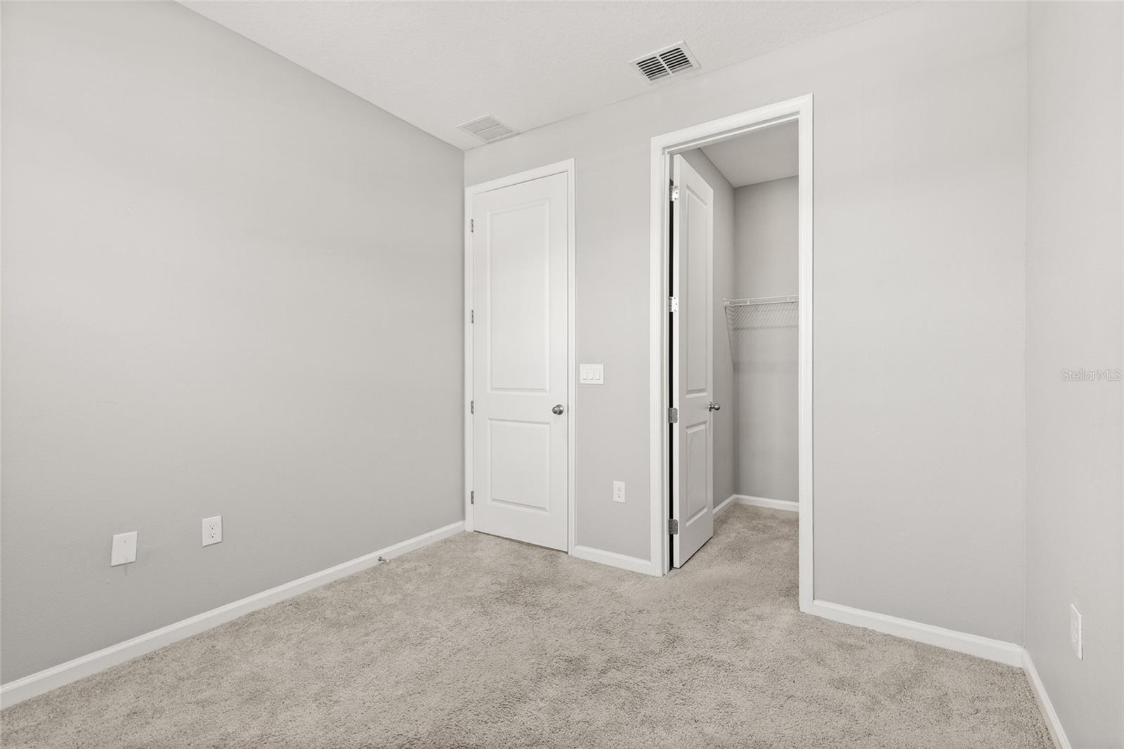 SEASONS/SILVER BASIN - Residential
