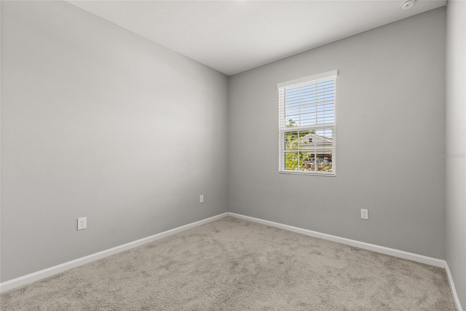SEASONS/SILVER BASIN - Residential