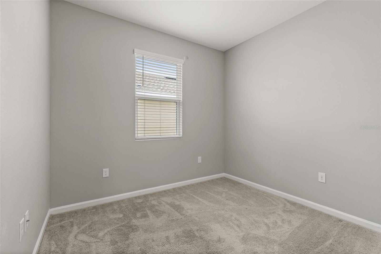 SEASONS/SILVER BASIN - Residential