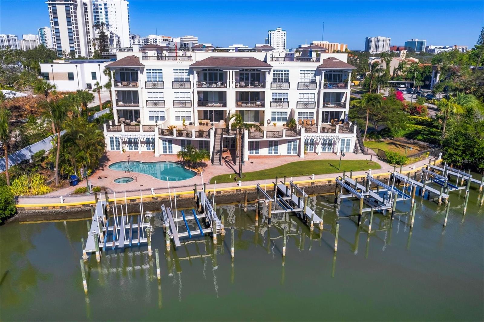 HUDSON CROSSING - Residential