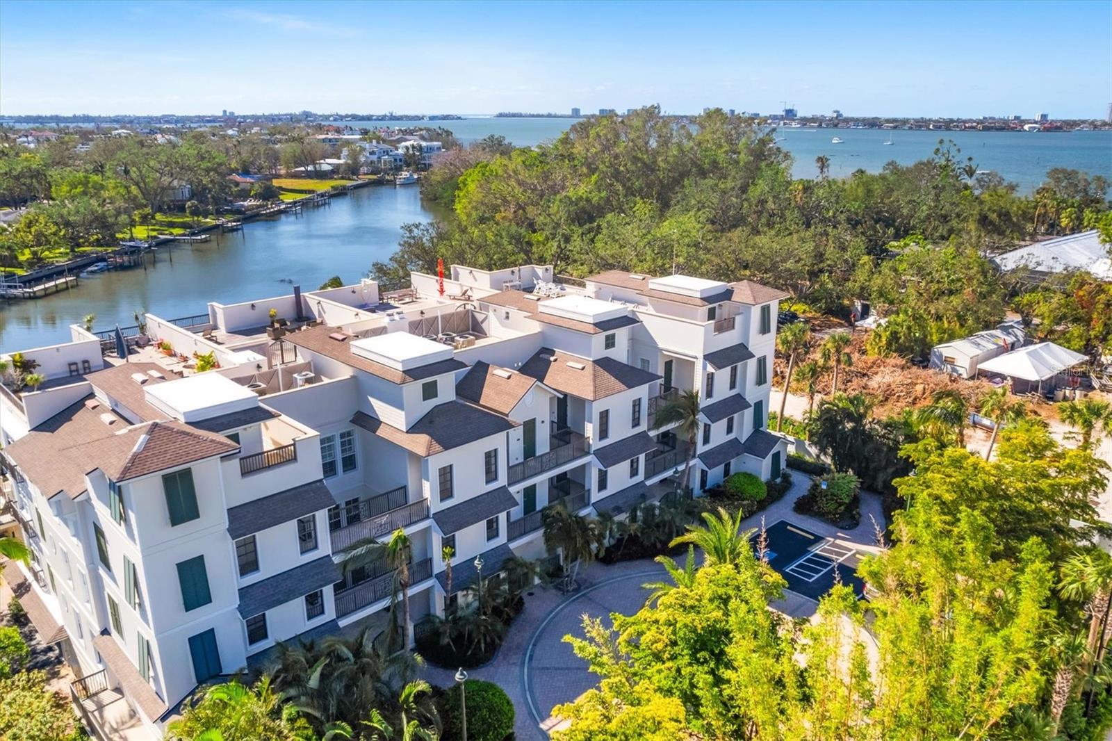 HUDSON CROSSING - Residential