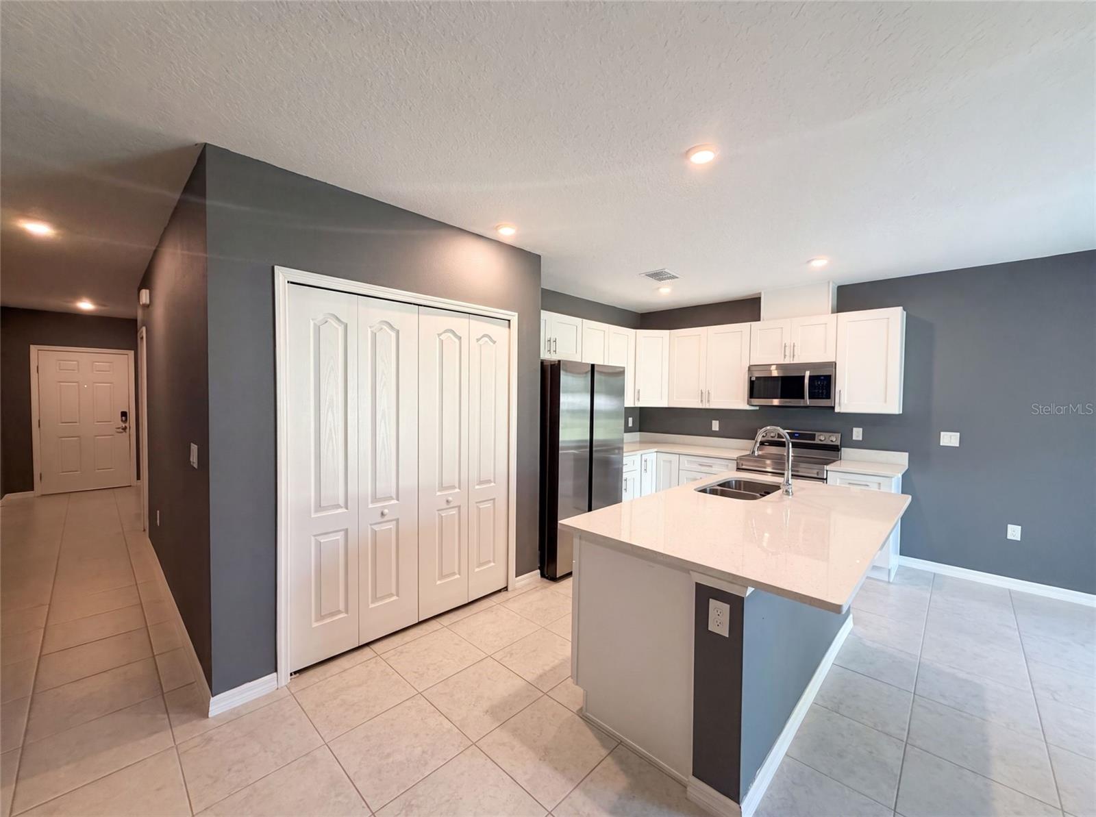 HIGHRIDGE ESTATES - Residential