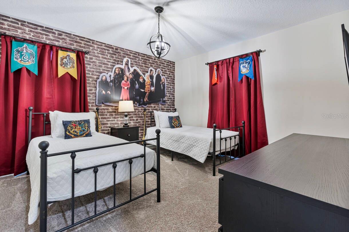 COVE AT STOREY LAKE II - Residential
