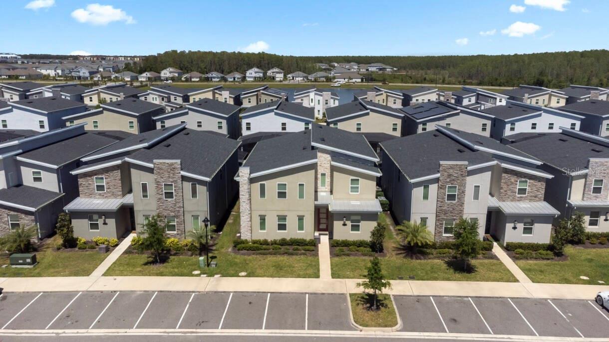 COVE AT STOREY LAKE II - Residential