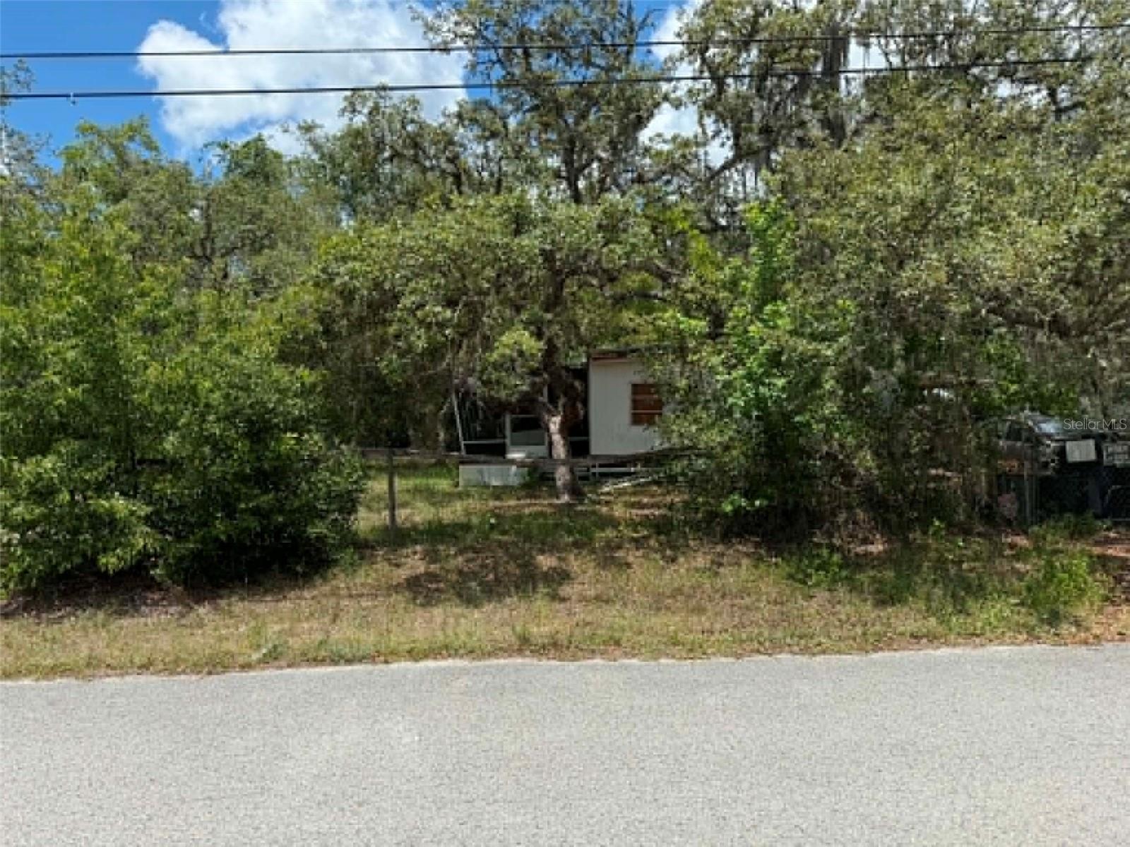 MOON LAKE ESTATES - Residential