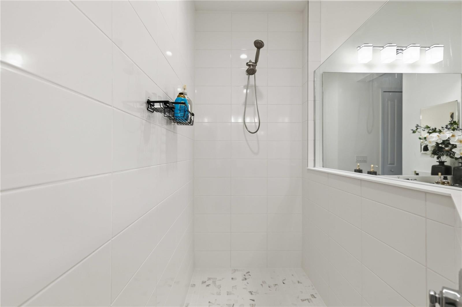 VICENZA PH 2 - Residential