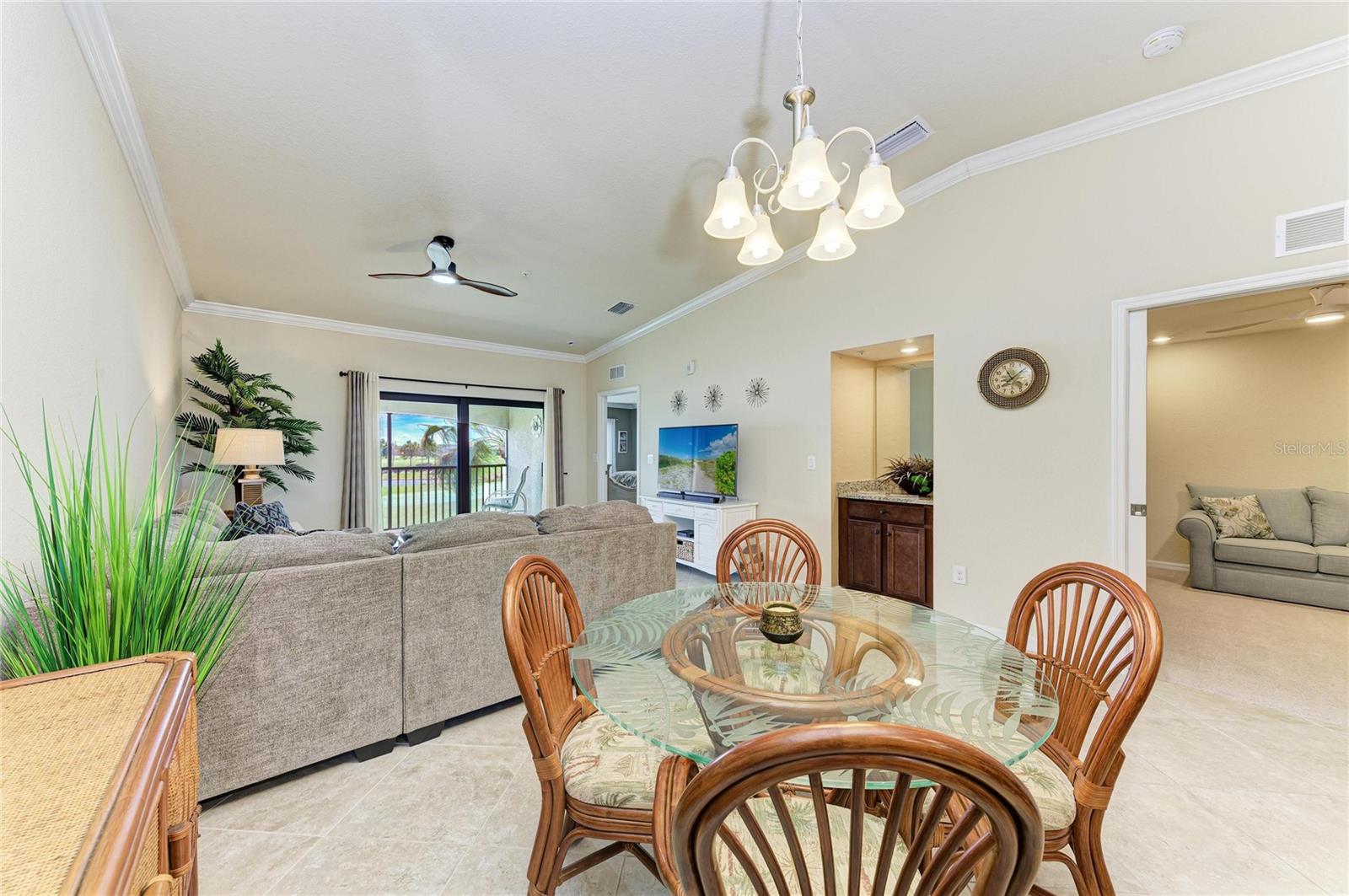 LAKEWOOD NATIONAL - Residential