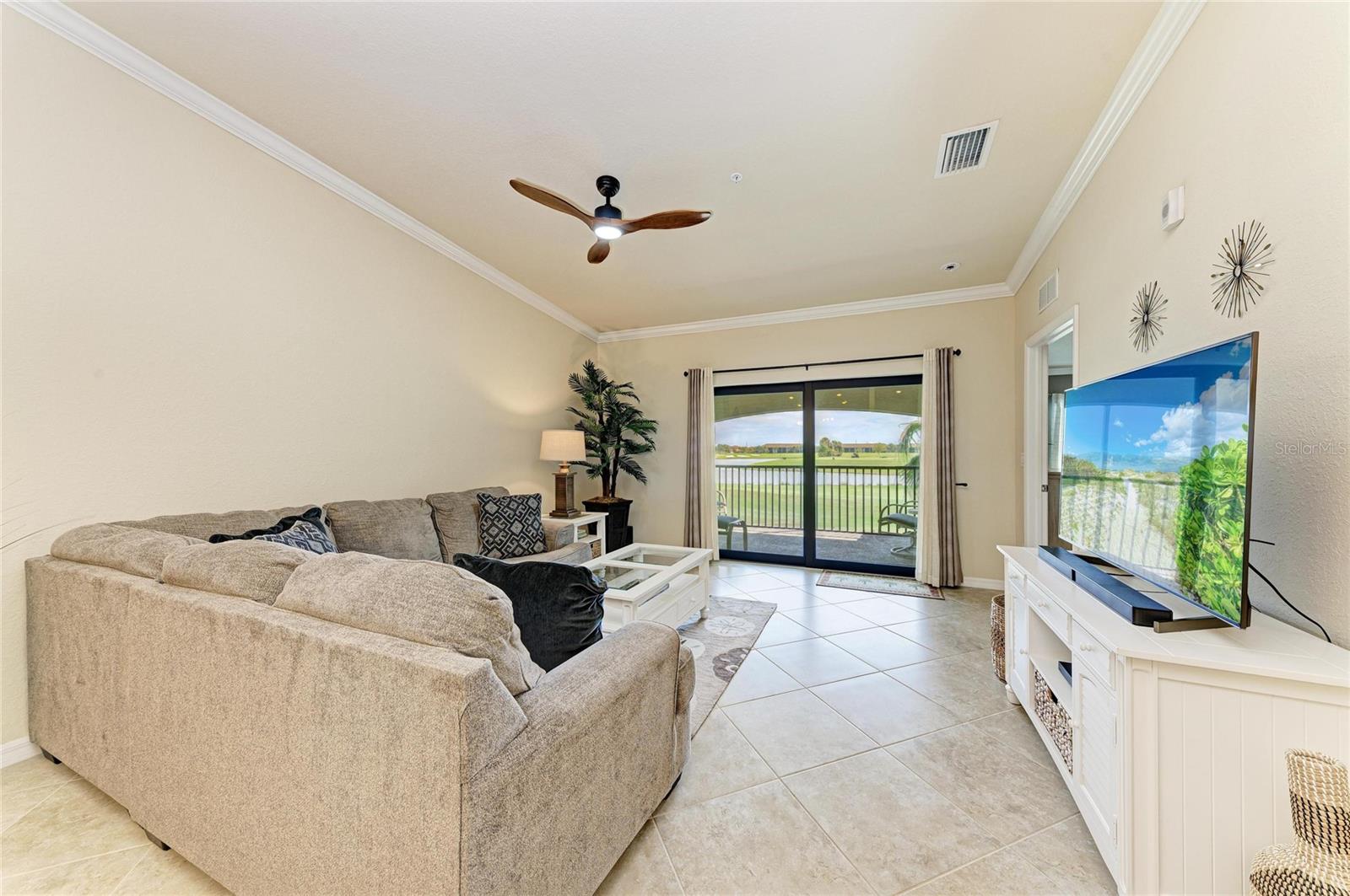 LAKEWOOD NATIONAL - Residential