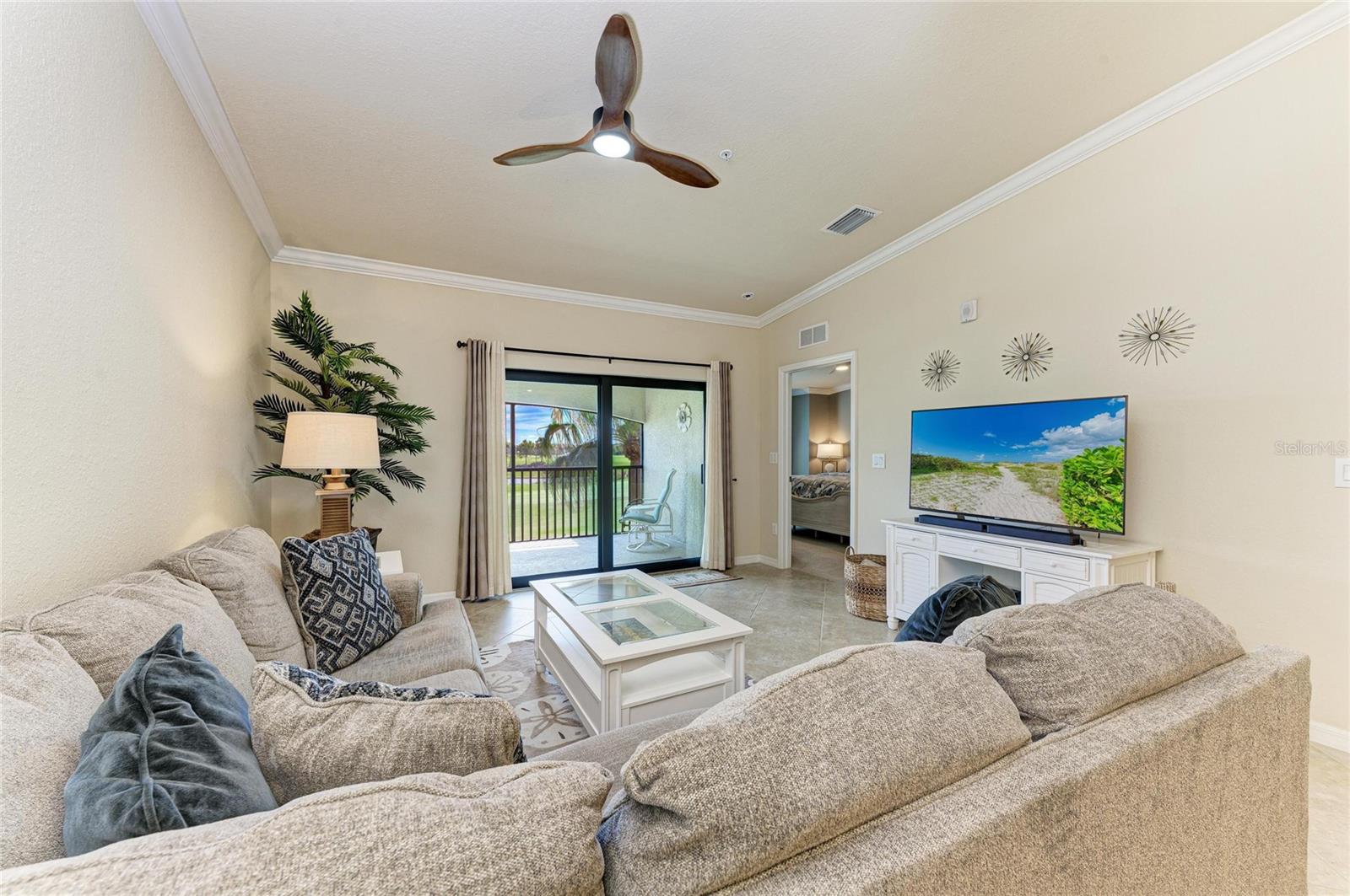 LAKEWOOD NATIONAL - Residential