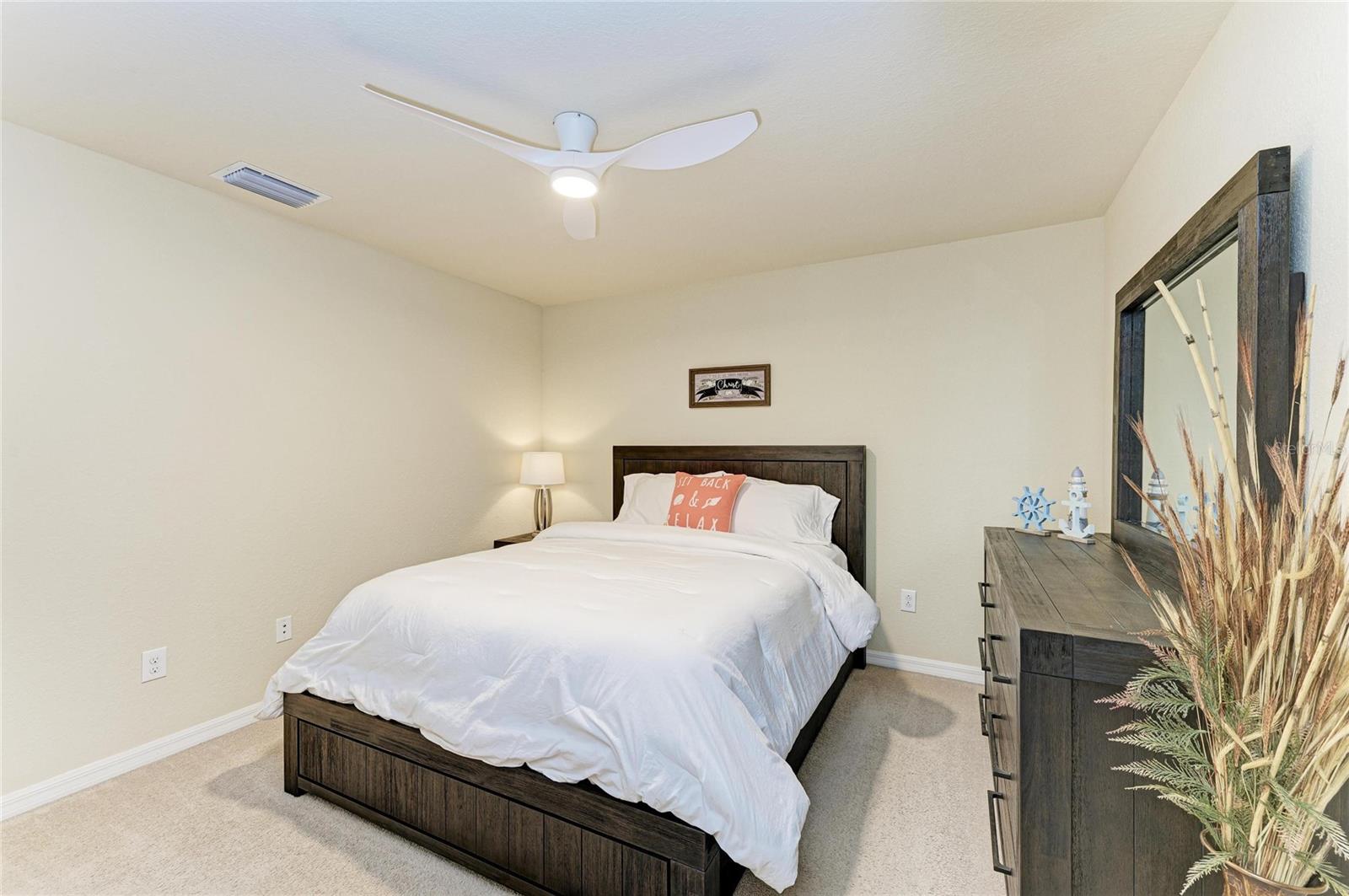 LAKEWOOD NATIONAL - Residential