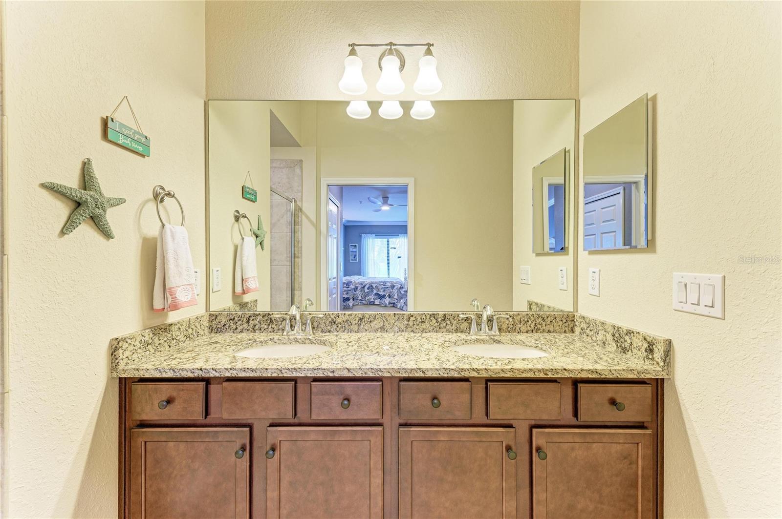 LAKEWOOD NATIONAL - Residential