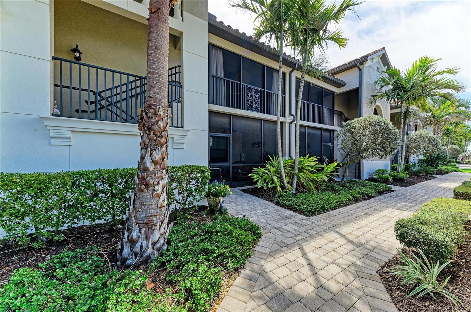 LAKEWOOD NATIONAL - Residential
