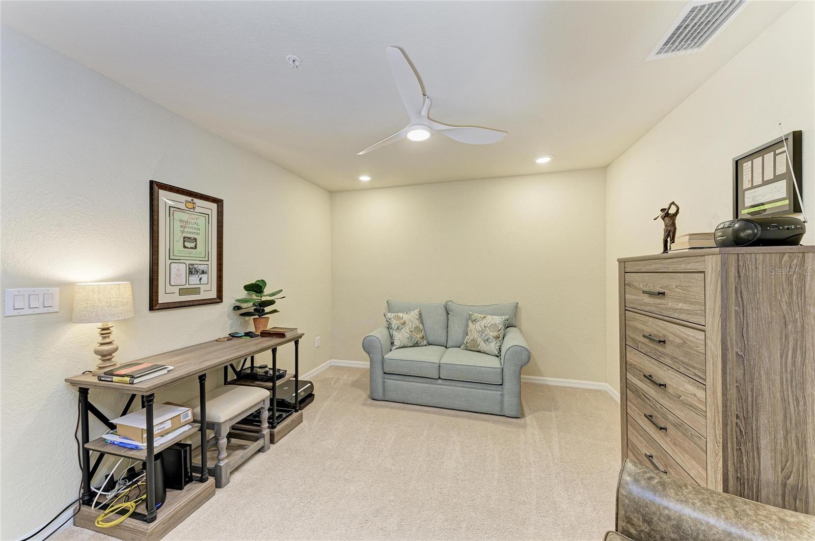 LAKEWOOD NATIONAL - Residential