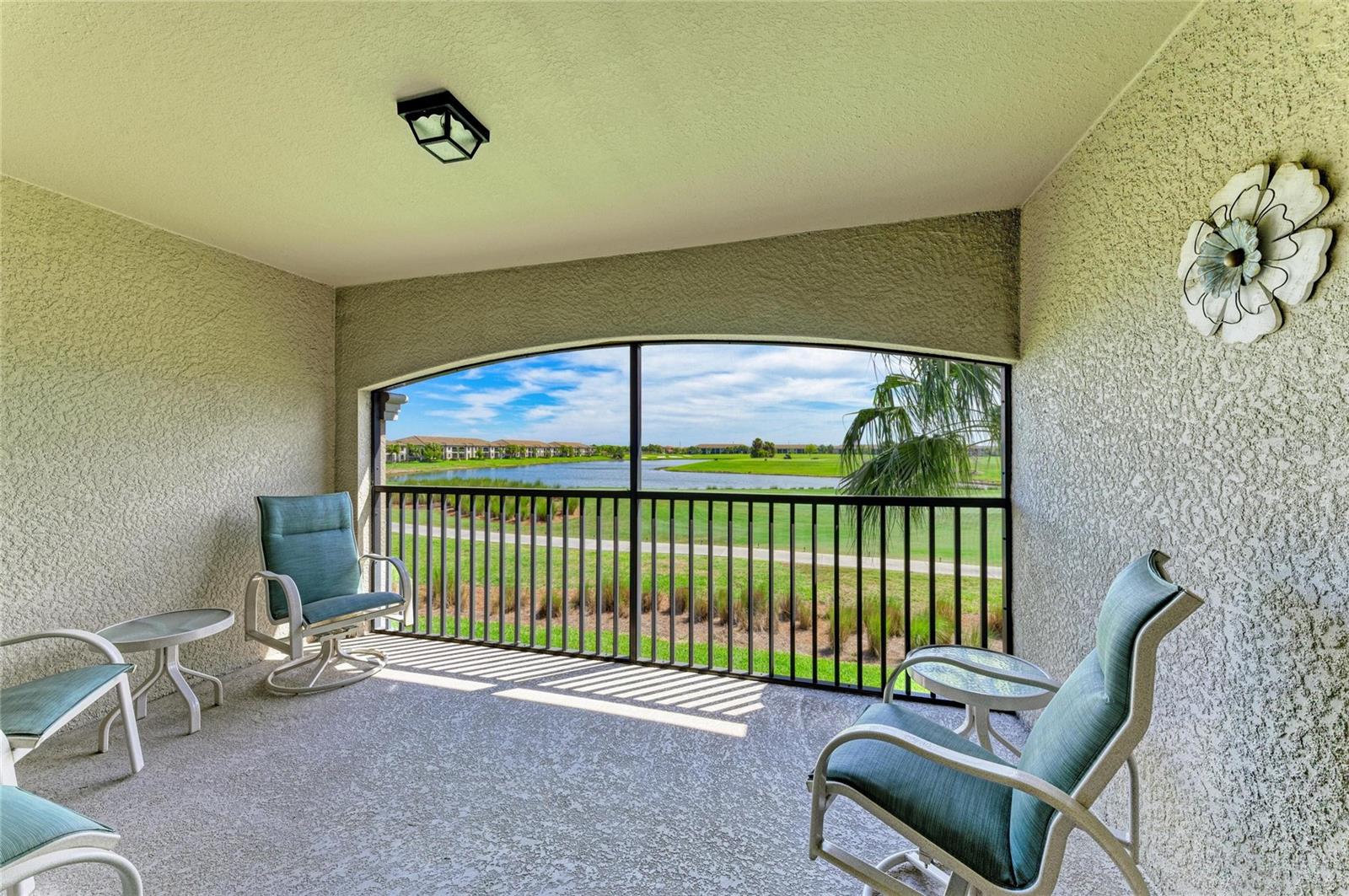 LAKEWOOD NATIONAL - Residential