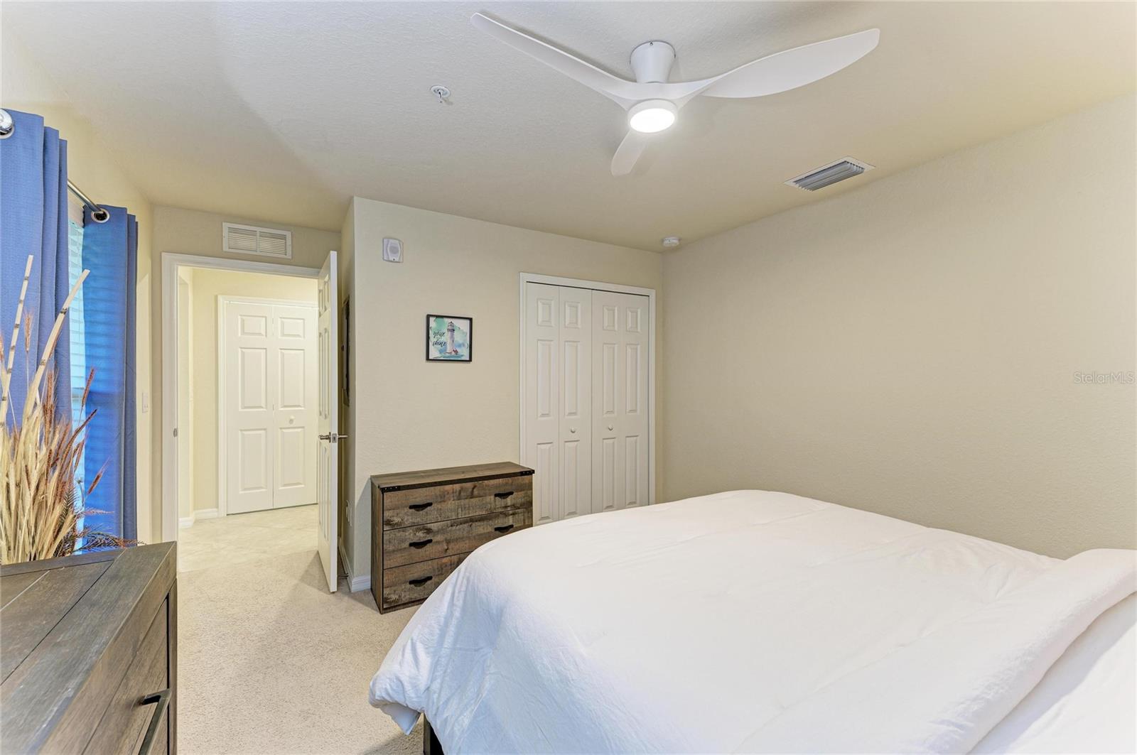 LAKEWOOD NATIONAL - Residential
