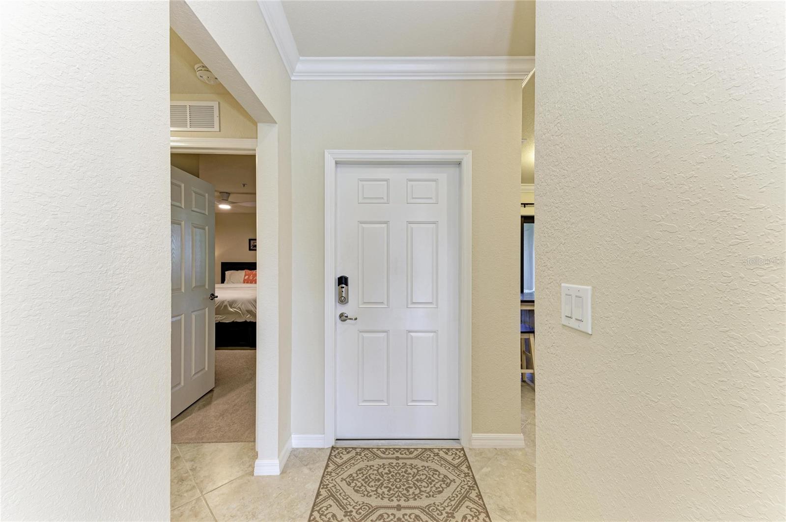 LAKEWOOD NATIONAL - Residential
