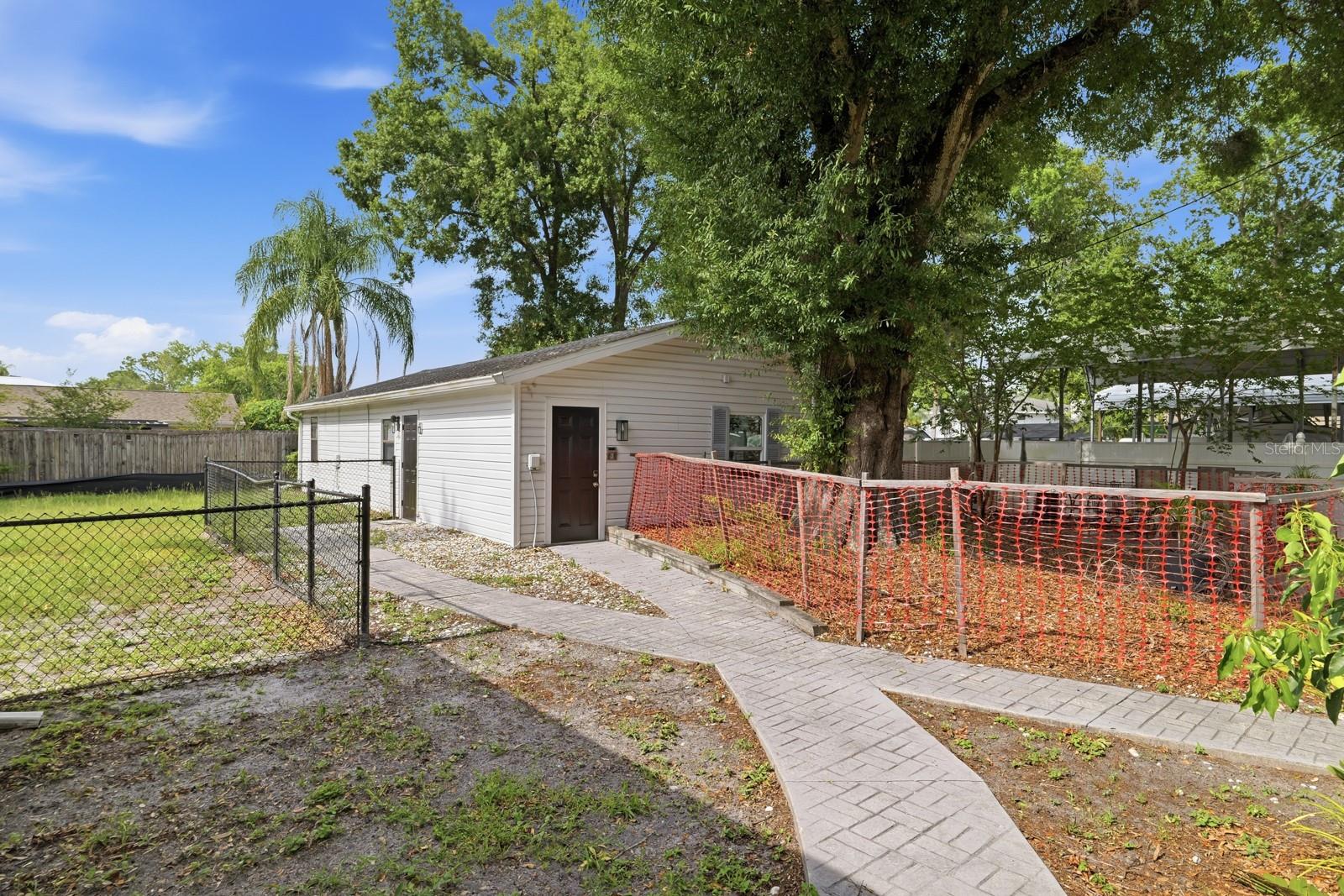Experience comfort and convenience in this beautifully furnished 1-bedroom, 1-bathroom apartment, where all utilities are included—water, electricity, high-speed internet, and more—making for truly hassle-free living. Accept section 8

Ideally situated in a quiet and safe neighborhood in the heart of Tampa, this charming residence offers the perfect balance of privacy and accessibility. Enjoy quick access to downtown Tampa, major highways, shopping, dining, entertainment, and everyday essentials.
-Fully furnished and move-in ready
- All utilities included
- Prime central Tampa location
- Peaceful, well-maintained neighborhood
- Convenient access to major employers, hospitals, and attractions
Whether you’re relocating, working remotely, or simply looking for a turnkey home, this inviting apartment offers exceptional value and comfort. Opportunities like this are rare—schedule your private tour today! Please contact second Agent for showings