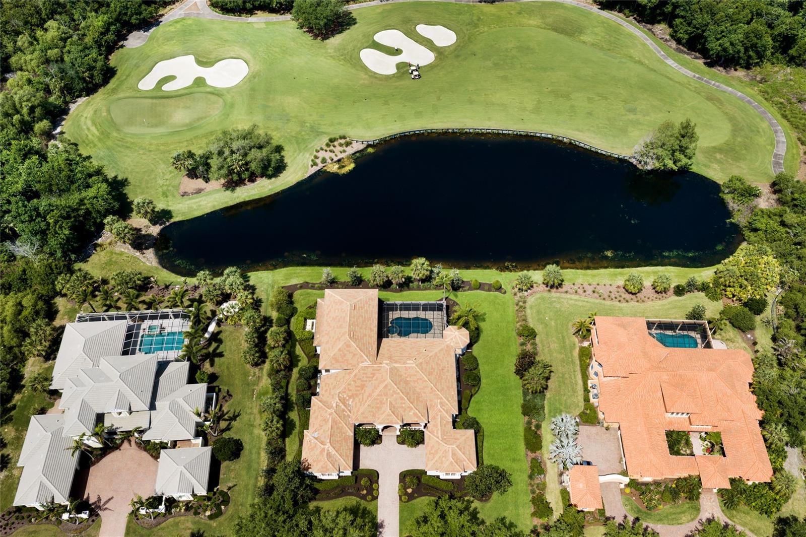 FOUNDERS CLUB - Residential