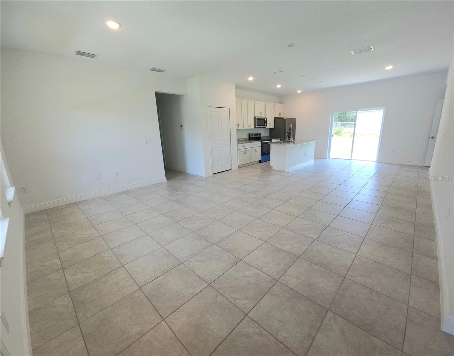 CITRUS SPGS UNIT 23 - Residential Lease