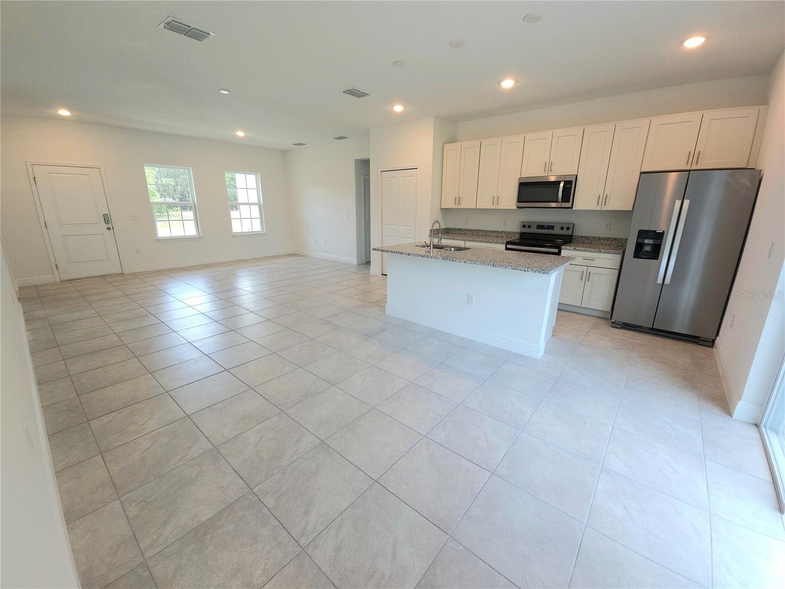 CITRUS SPGS UNIT 23 - Residential Lease
