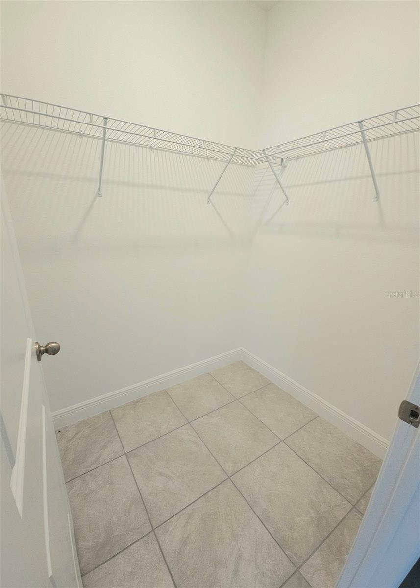 CITRUS SPGS UNIT 23 - Residential Lease