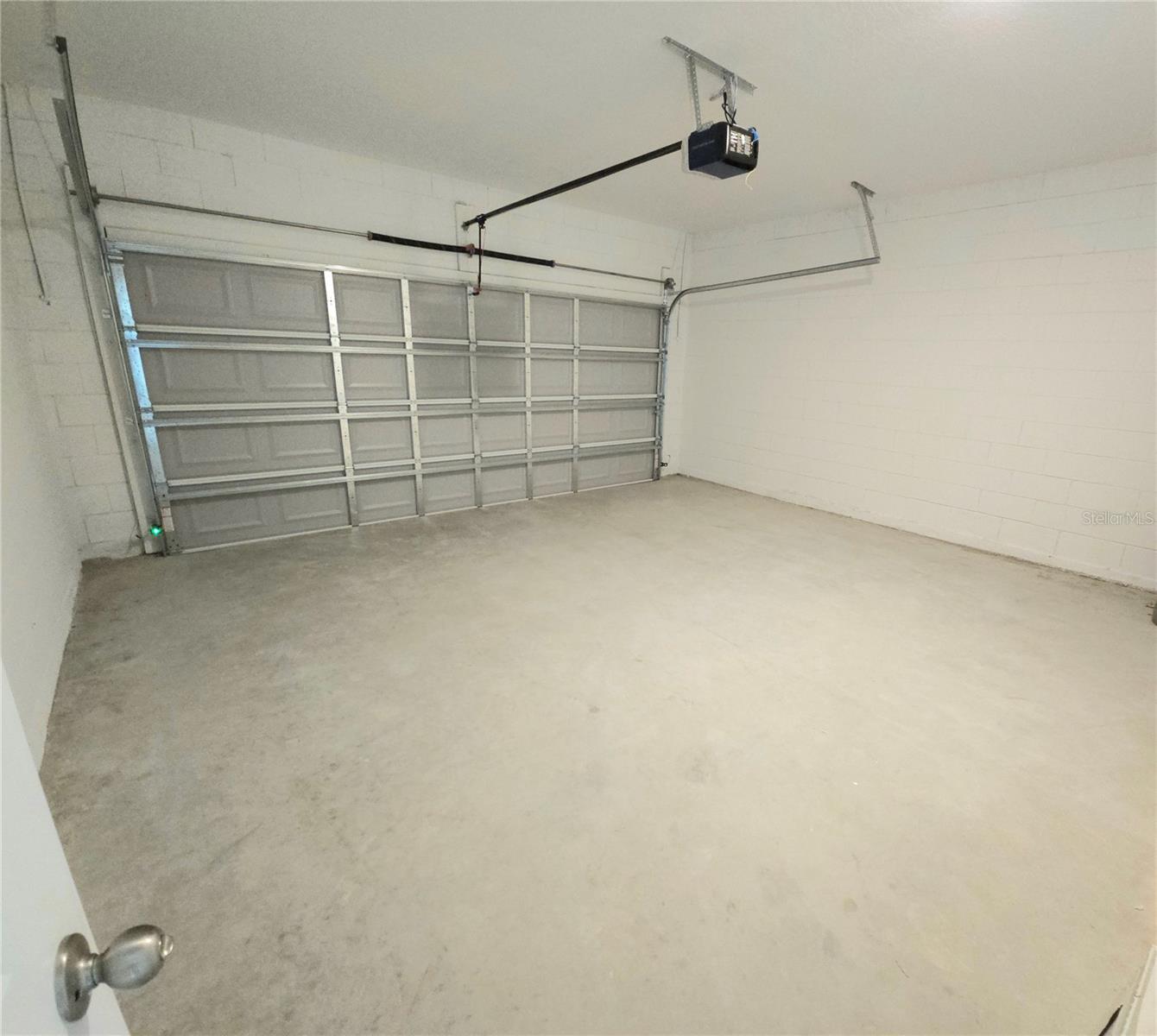CITRUS SPGS UNIT 23 - Residential Lease