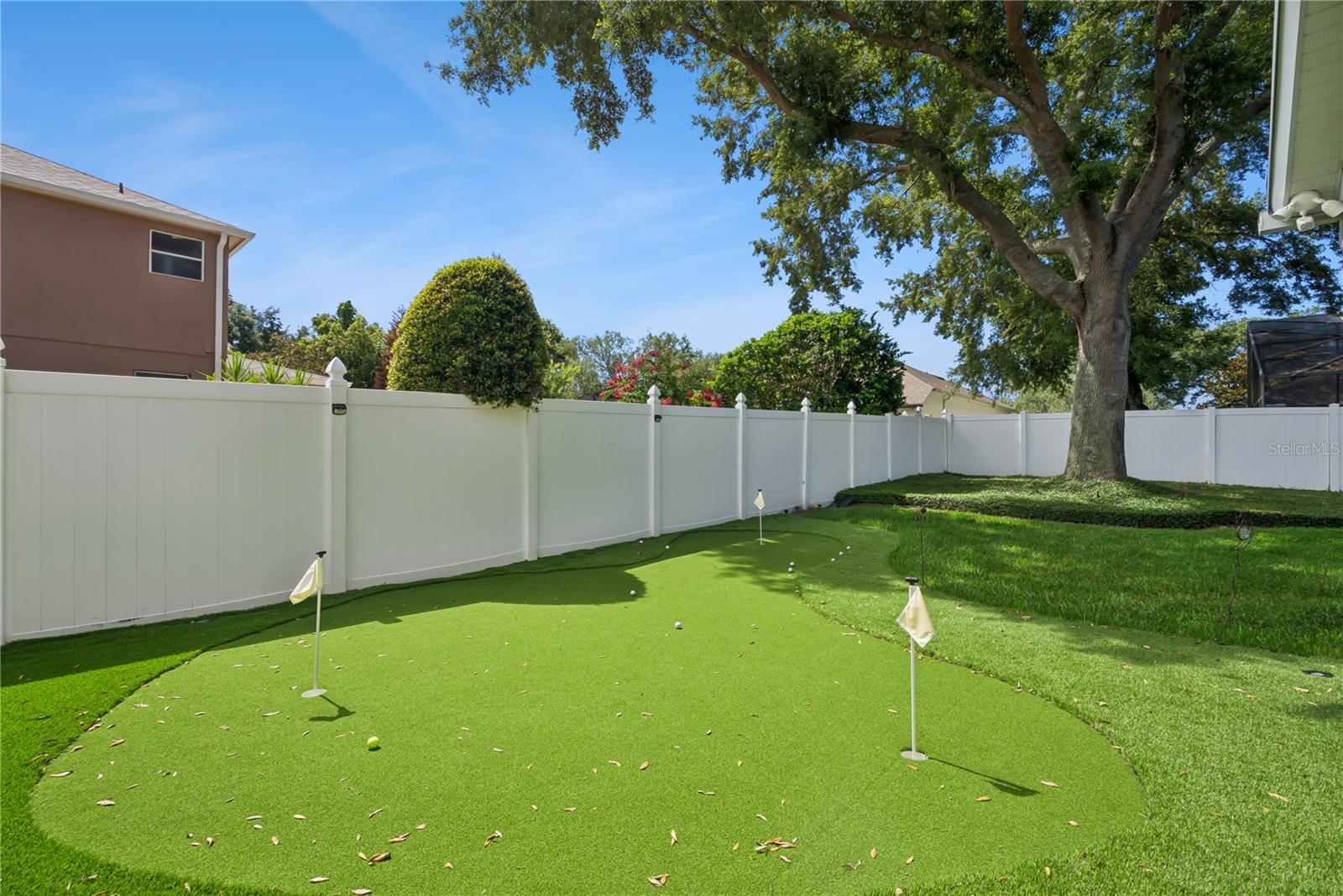 BERINGTON CLUB PH 2 - Residential