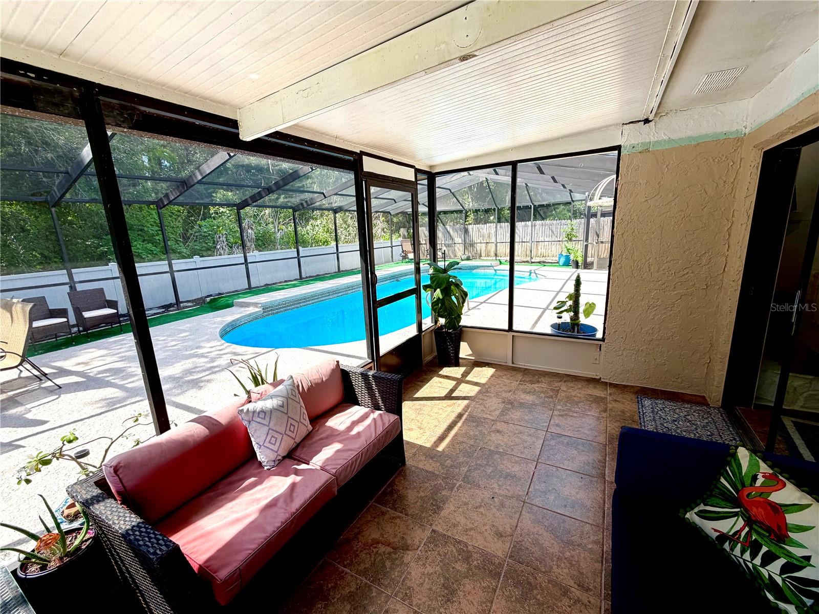 COUNTRY PLACE UNIT VI - Residential