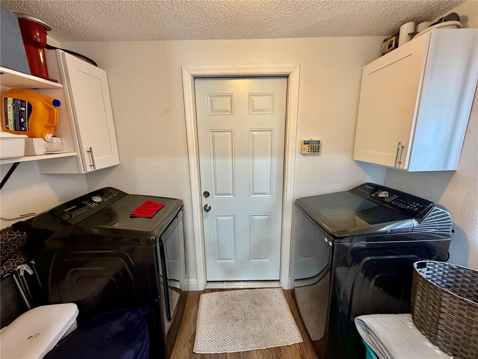COUNTRY PLACE UNIT VI - Residential