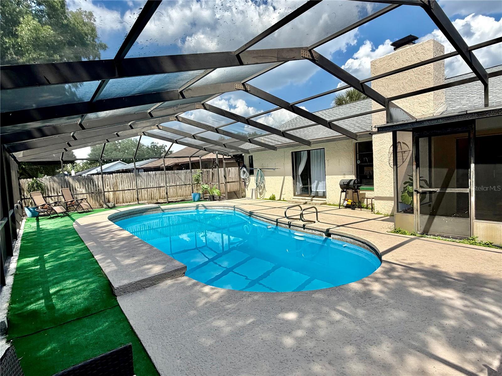 COUNTRY PLACE UNIT VI - Residential