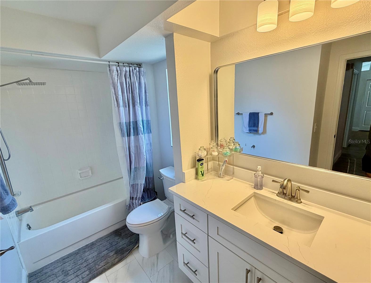COUNTRY PLACE UNIT VI - Residential