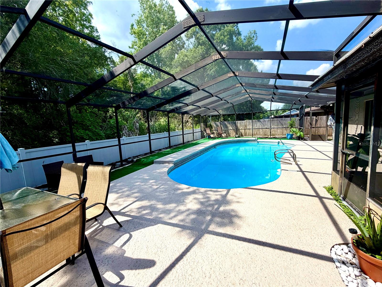 COUNTRY PLACE UNIT VI - Residential