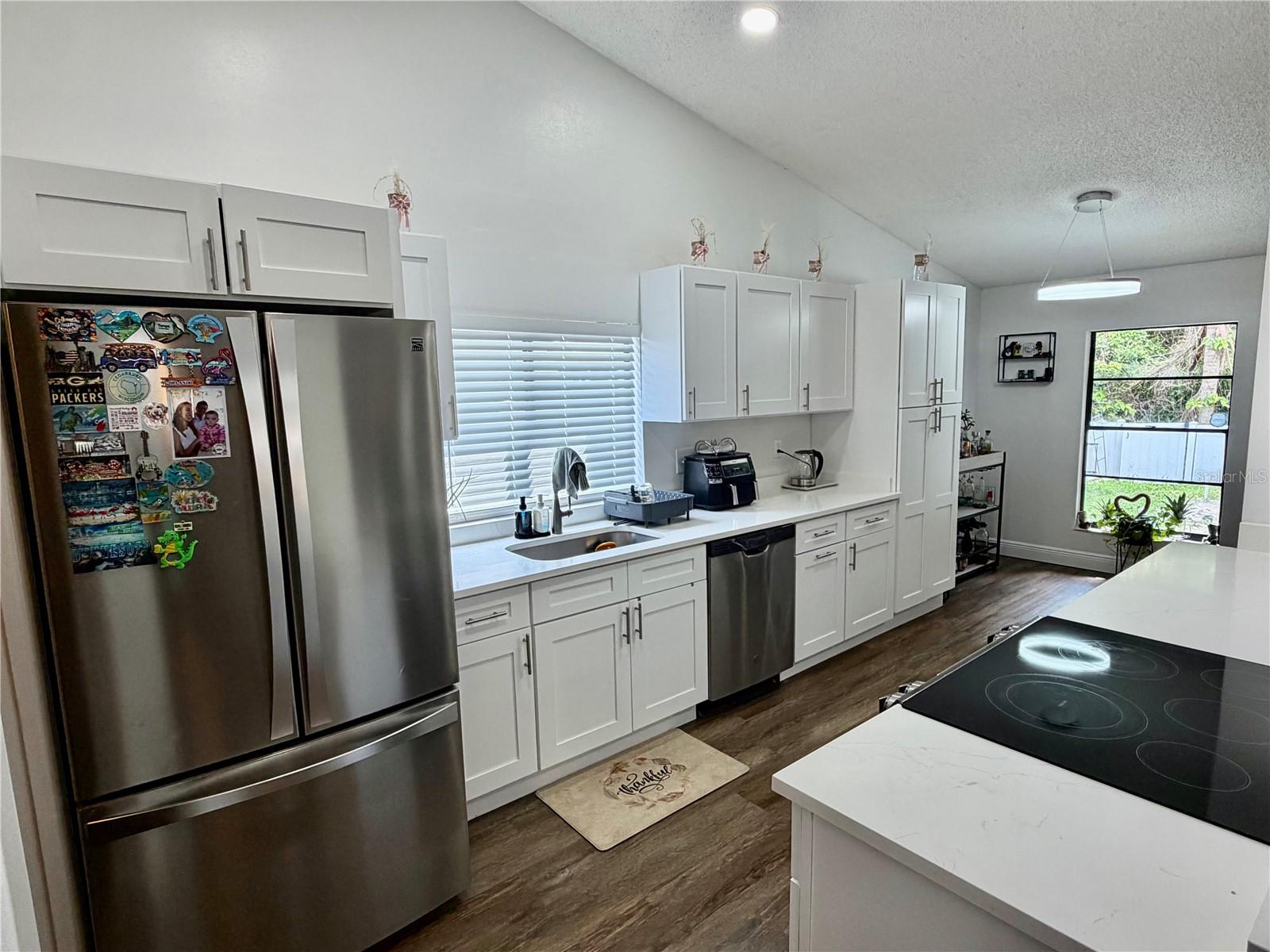COUNTRY PLACE UNIT VI - Residential