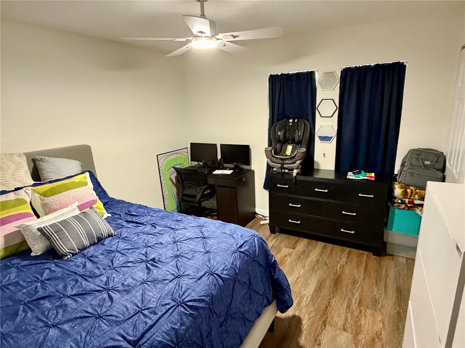 COUNTRY PLACE UNIT VI - Residential