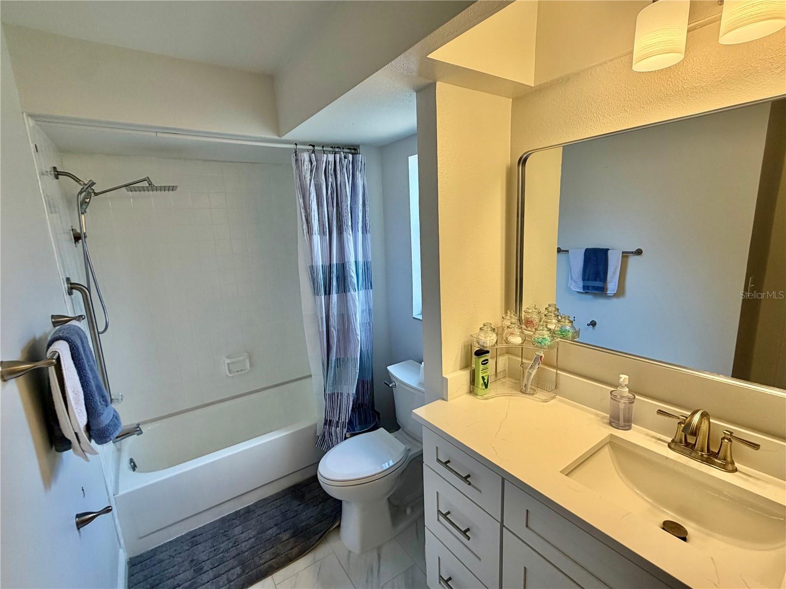 COUNTRY PLACE UNIT VI - Residential