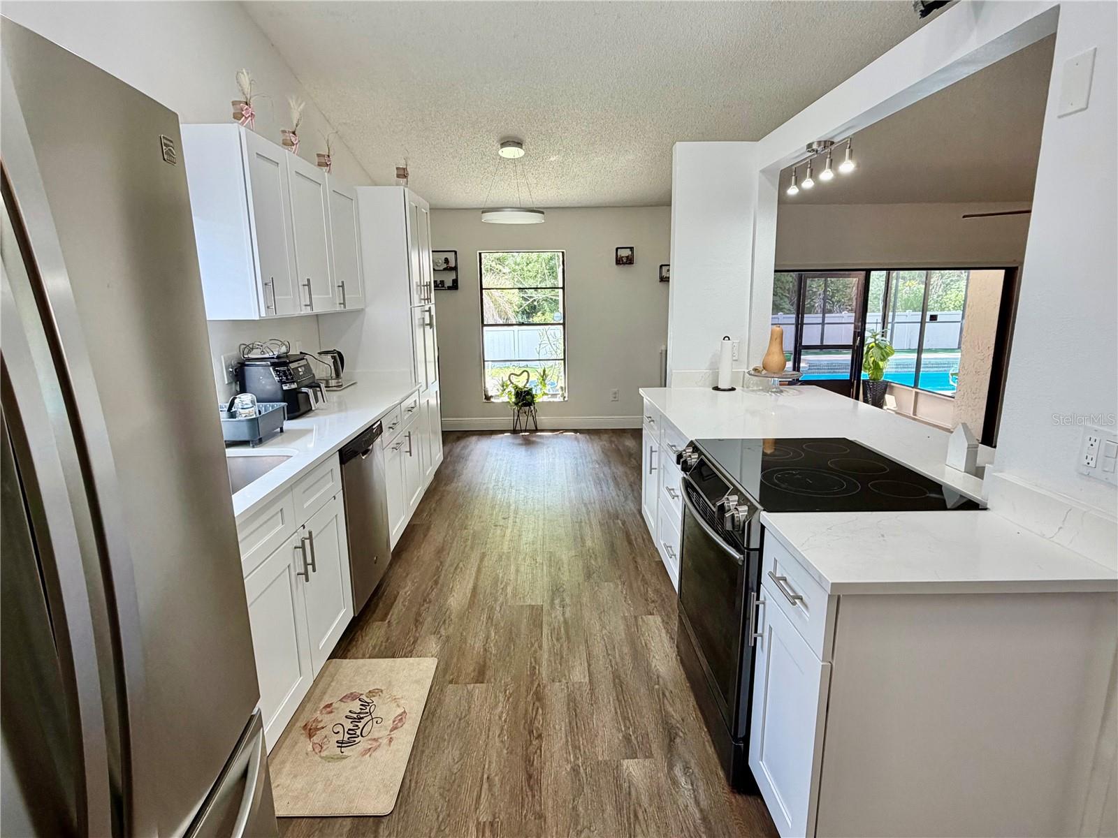 COUNTRY PLACE UNIT VI - Residential