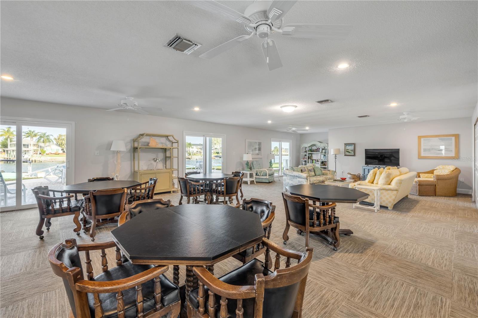WATERWAY WEST CONDO - Residential