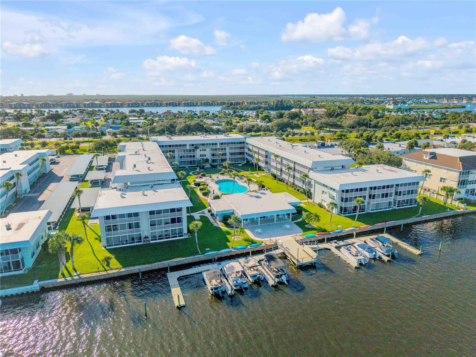 WATERWAY WEST CONDO - Residential
